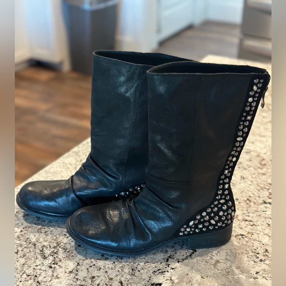 Reba boots super comfortable